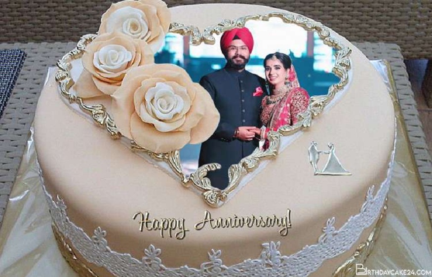 Anniversary cake